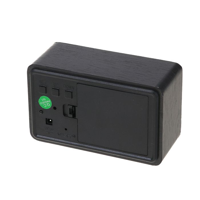 Часы-будильник настольные электронные прямоугольные, тёмное дерево, цифры зелёные, от USB, 10 х 4,5 х 6 см