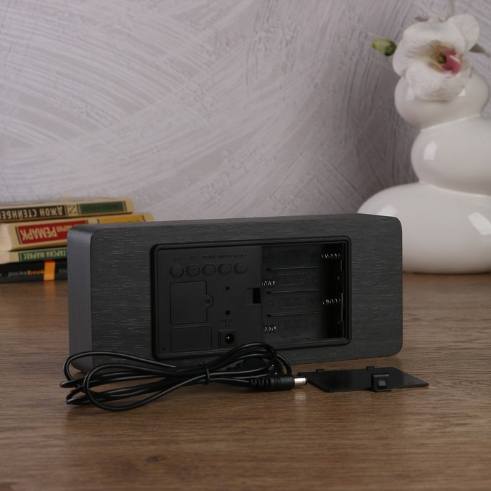 Часы-будильник настольные электронные прямоугольные, тёмное дерево, цифры белые, от сети, 21 х 5 х 9 см