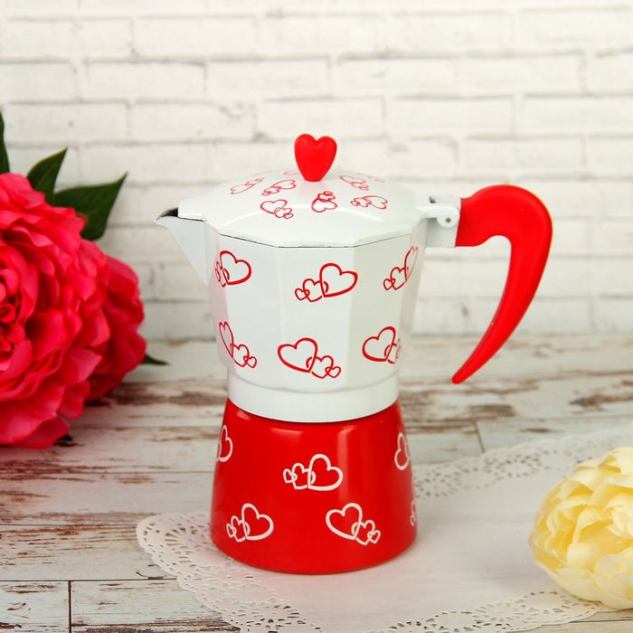 Кофеварка гейзерная 300 мл "Сердца"