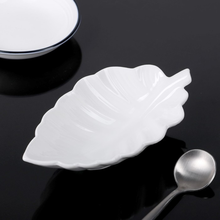 Соусник "Лист" 15х8,5х4 см