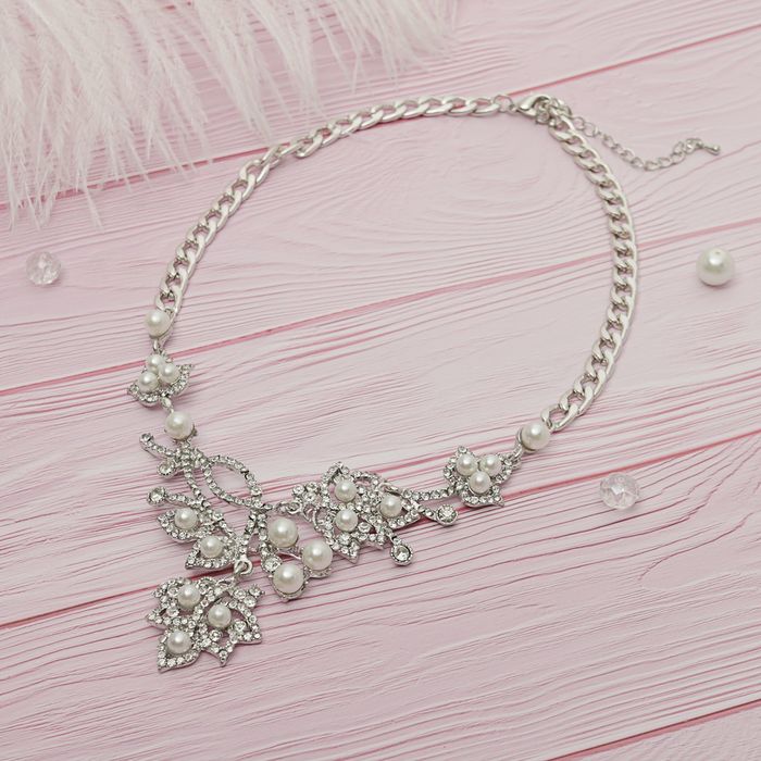 Колье "Листопад", цвет белый в серебре