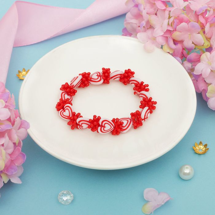Браслет детский "Выбражулька" сердечки карусель, цвет красный
