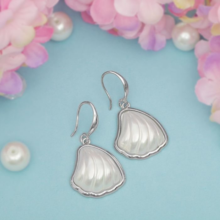 Серьги с перламутром "Майорка" дар моря, цвет белый в серебре