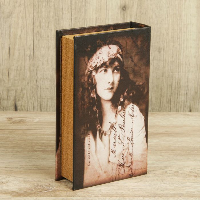 Сейф-книга дерево "Лили" кожзам 21х13х5 см