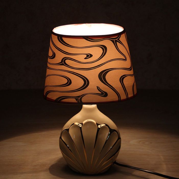 Лампа настольная "Золотые лепестки" Е27 220В 31х19,5х14 см