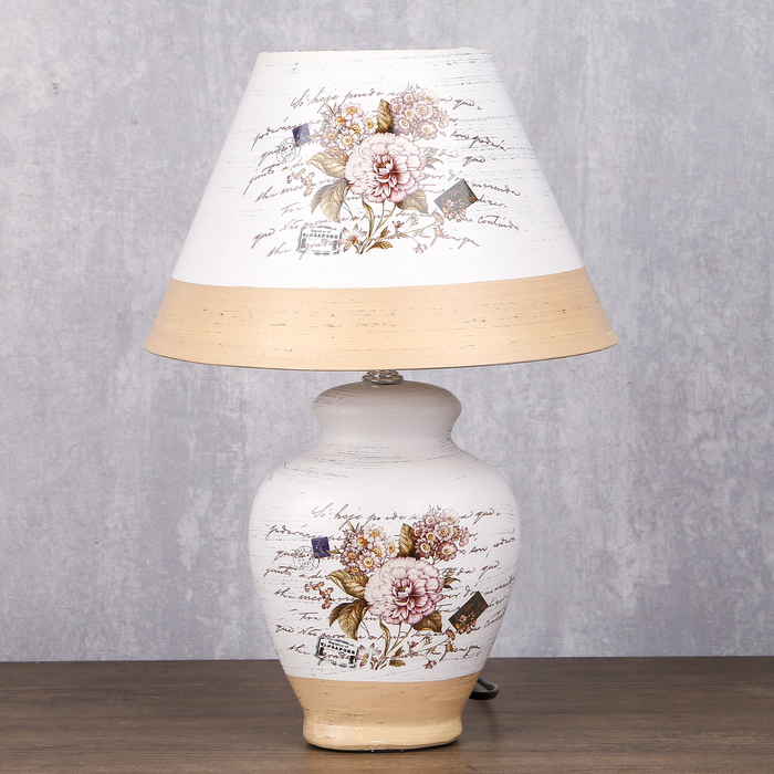 Лампа настольная "Букет на старинных письмах" Е14 220В 35х24,5х24,5 см