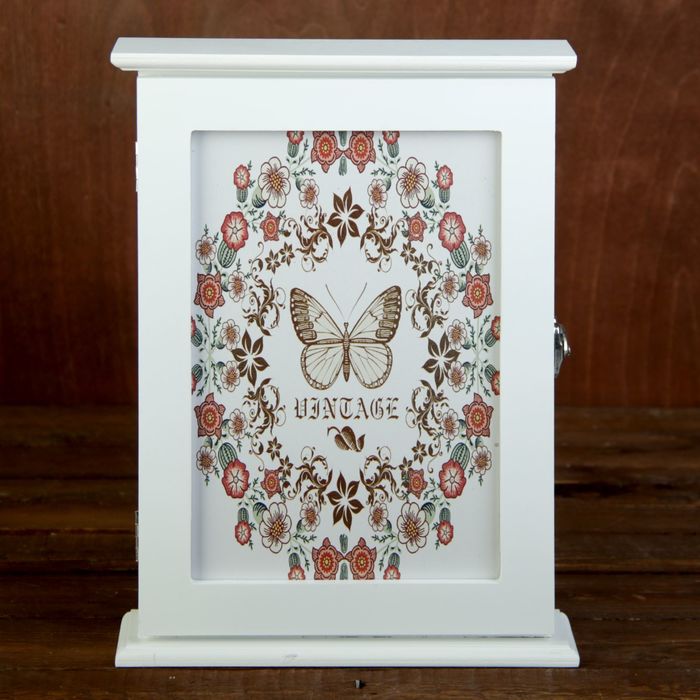 Ключница дерево белая "Бабочка в цветочном круге" 29,5х22х6 см