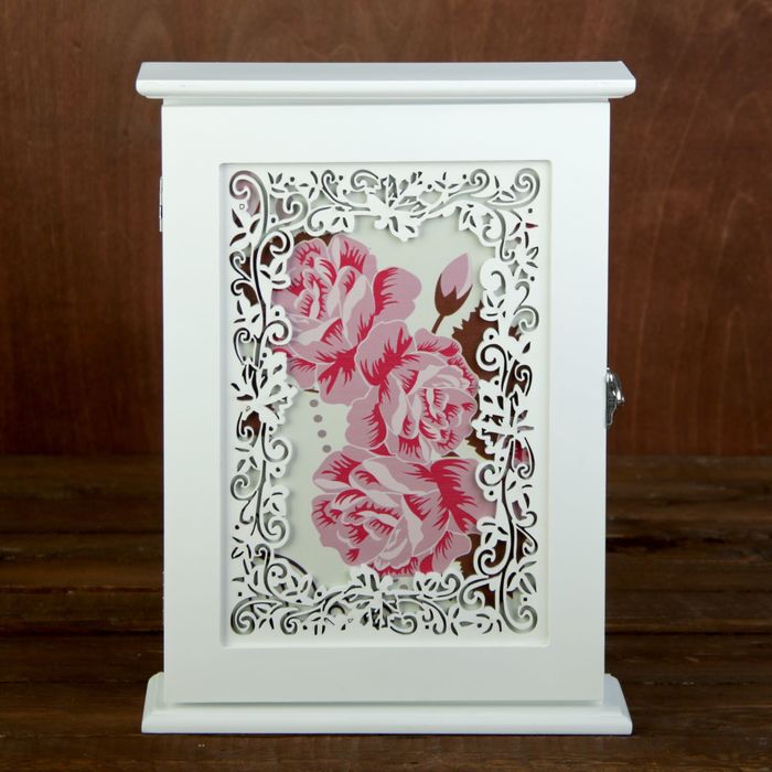 Ключница дерево ажурный растительный узор "Клетки с птицами на цветочной ветке"29,5х22х6см