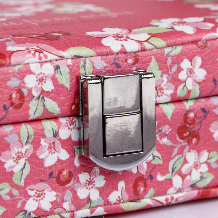 Шкатулка кожзам для украшений "Вишневый цвет" 5х10х15 см