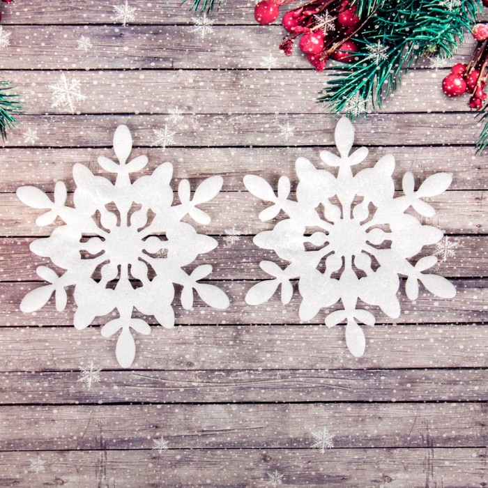 Основа для творчества и декорирования "Снежинка №4" разм 1 шт 15*15 см, набор 2 шт с подвес