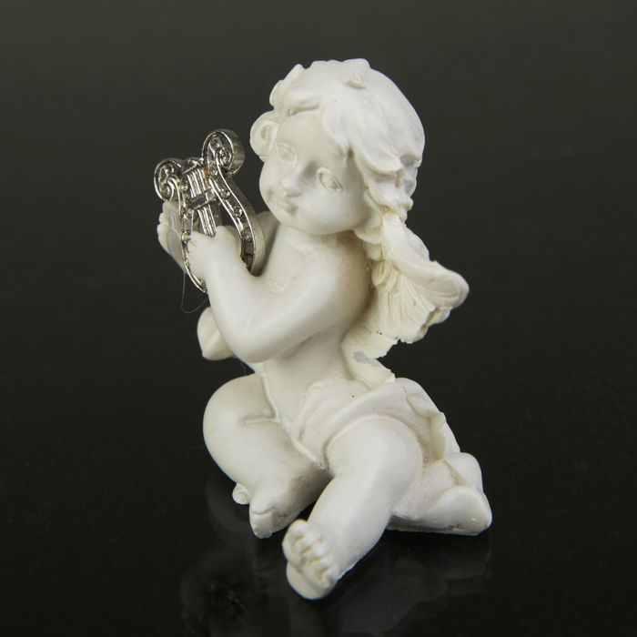 Сувенир полистоун "Белоснежный ангел с музыкальным инструментом" МИКС 5х5х3 см