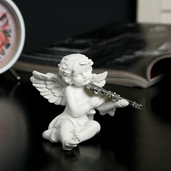 Сувенир полистоун "Белоснежный ангел с музыкальным инструментом" МИКС 8х7х6 см