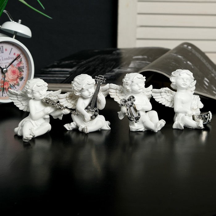 Сувенир полистоун "Белоснежный ангел с музыкальным инструментом" МИКС 8х7х6 см