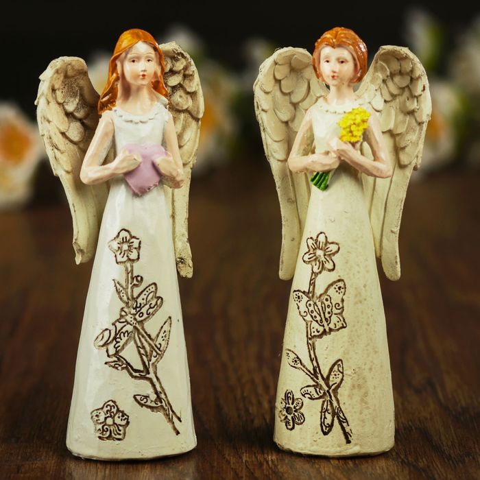 Сувенир полистоун "Ангел-девушка в платье с цветком и бабочкой" МИКС 13х5,8х3,5 см
