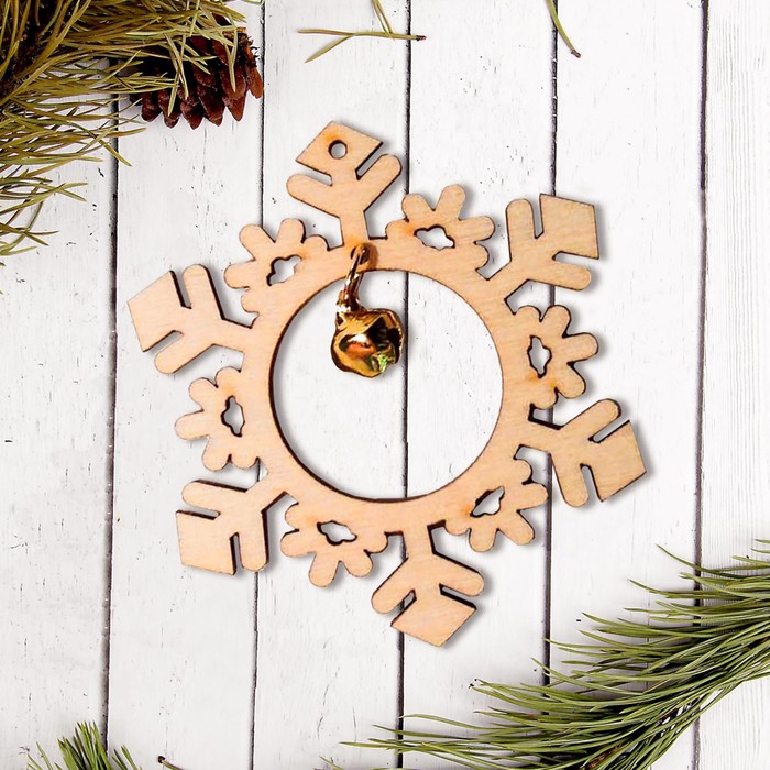 Подвеска "Снежинка с колокольчиком №1", фанера 4 мм