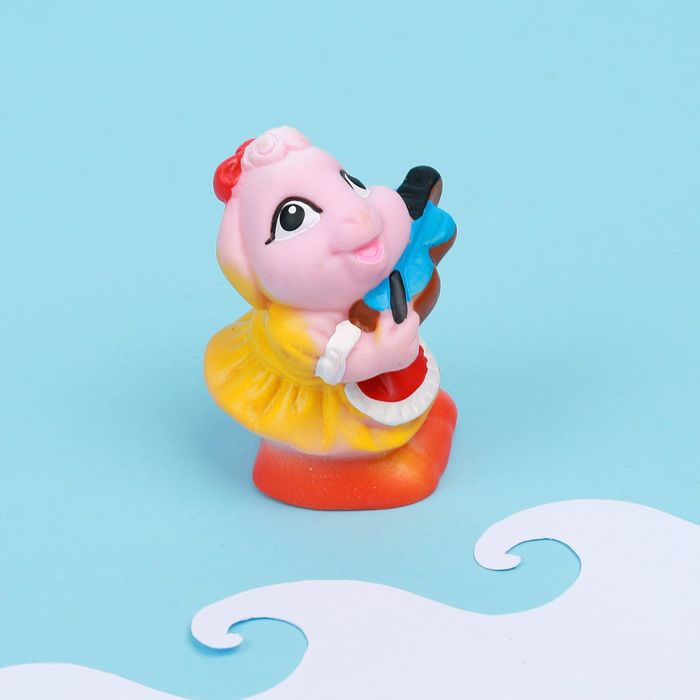 Резиновая игрушка "Овечка со скрипкой"  СИ-118  МИКС