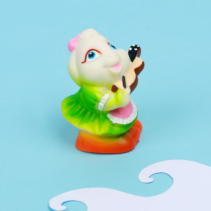 Резиновая игрушка "Овечка со скрипкой" СИ-118 МИКС