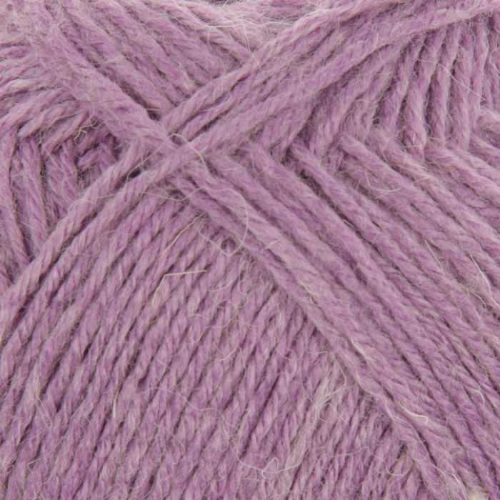 Пряжа "Семейная" 40% шерсть, 60% акрил 300м/100гр (179-Фиалка)