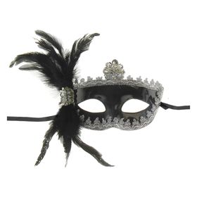 

Карнавальная маска «Незнакомка», с пером