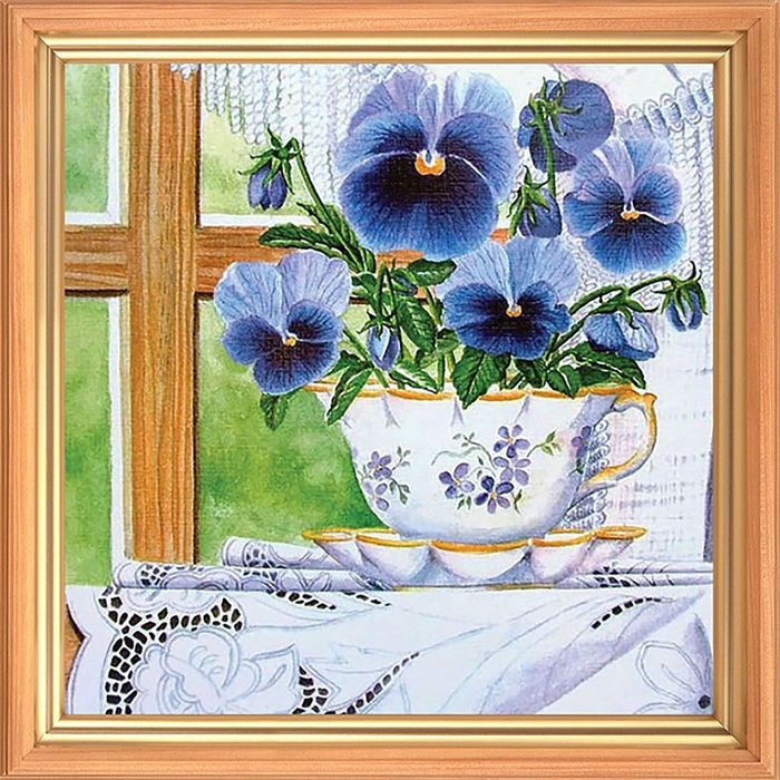 Картина из пайеток "Анютины глазки"