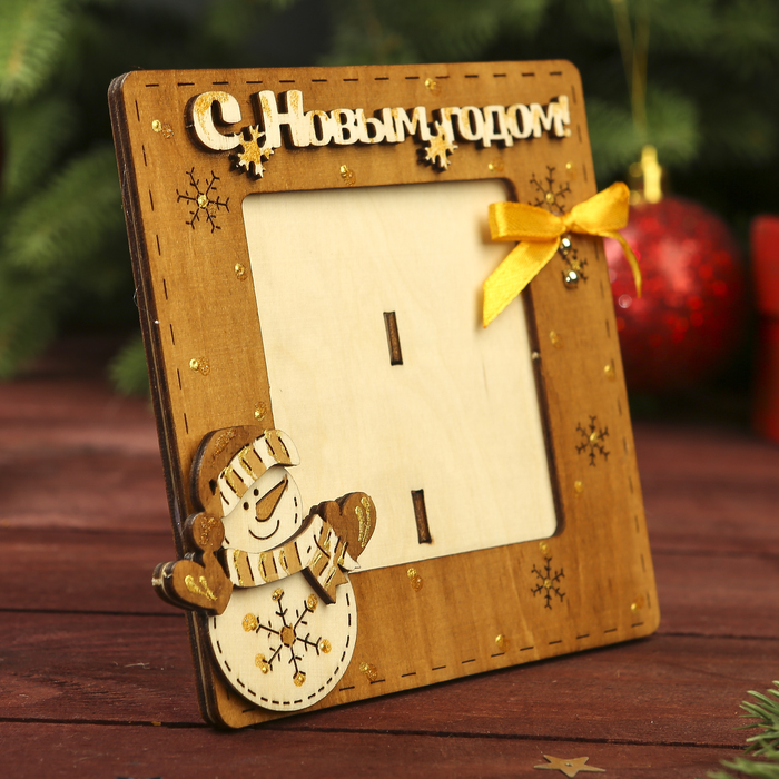 Фоторамка "Новым годом" со снеговиком коричневый-белый (набор 2 детали) 12х12 см