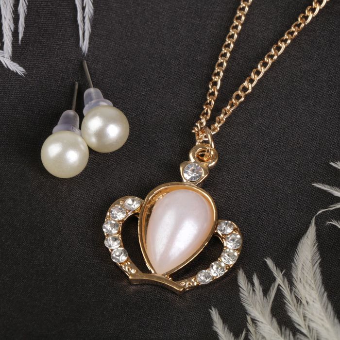 Гарнитур 2 предмета: серьги, кулон "Корона", цвет белый в золоте, 43см