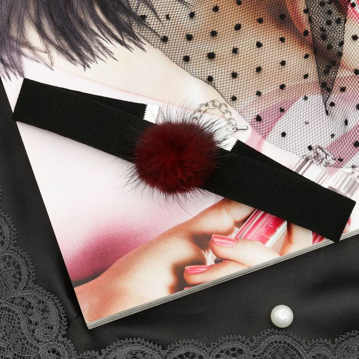 Чокер "Модерн" помпон, цвет чёрно-бордовый