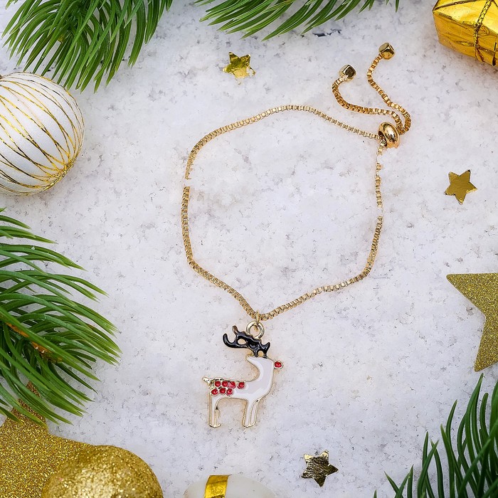 Браслет с эмалью "Мини" олень, цвет бело-красный в золоте