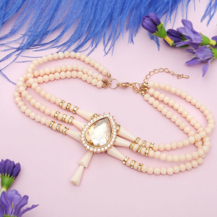 Колье "Торжество" капля, цвет молочно-золотой