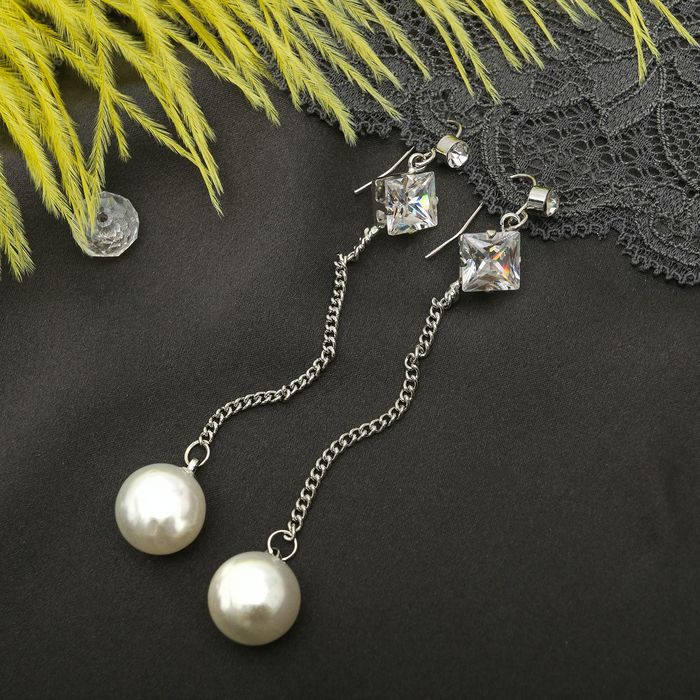 Серьги с жемчугом "Бусина" на цепочке, цвет белый в серебре