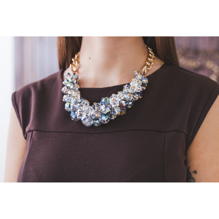 Колье "Россыпь алмазов" с цепью, цвет бело-радужный