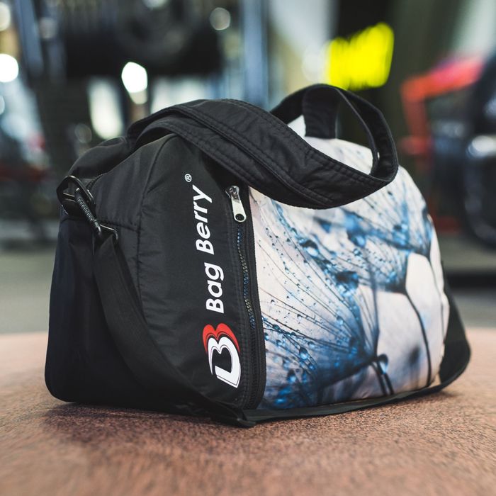 Сумка спортивная на молнии "Фитнес", 1 отдел, наружный карман, регулируемый ремень, цвет чёрный