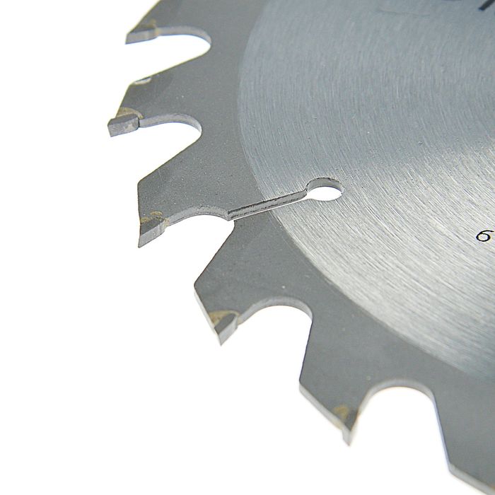 Диск пильный по дереву LOM 150 х 30 х 24 зуба + кольцо 20/30 и 16/30