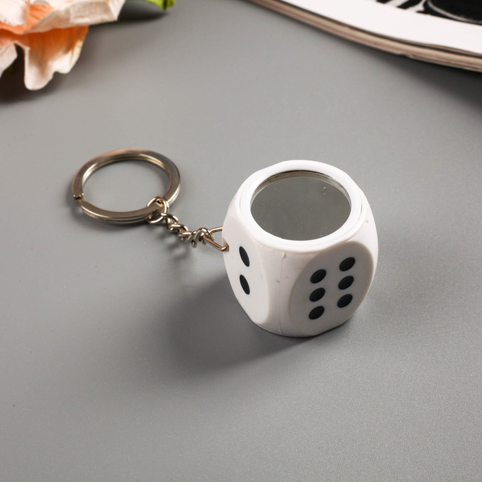 Фонарик лазер пластик "Игральный кубик" МИКС 3х3х3 см