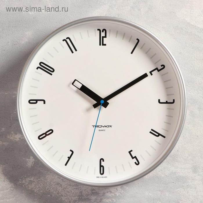 фото Часы настенные круглые "классика", обод серебро, 30х30 см тройка