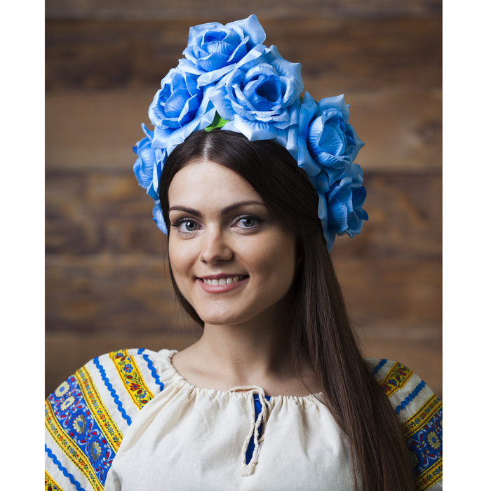 Кокошник "Розы", цвет голубой