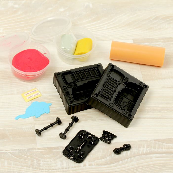 Набор массы для лепки "Пожарная машина", 1 х 50 г + 2 х 15 г