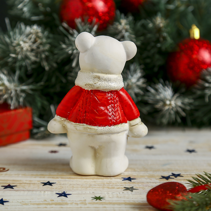 Сувенир керамика "Белый мишка в красном свитере" 12х8,5х5,3 см