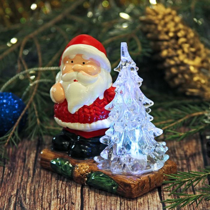 Сувенир керамика световой "Дед Мороз у ёлочки" 9х7,5х4,5 см