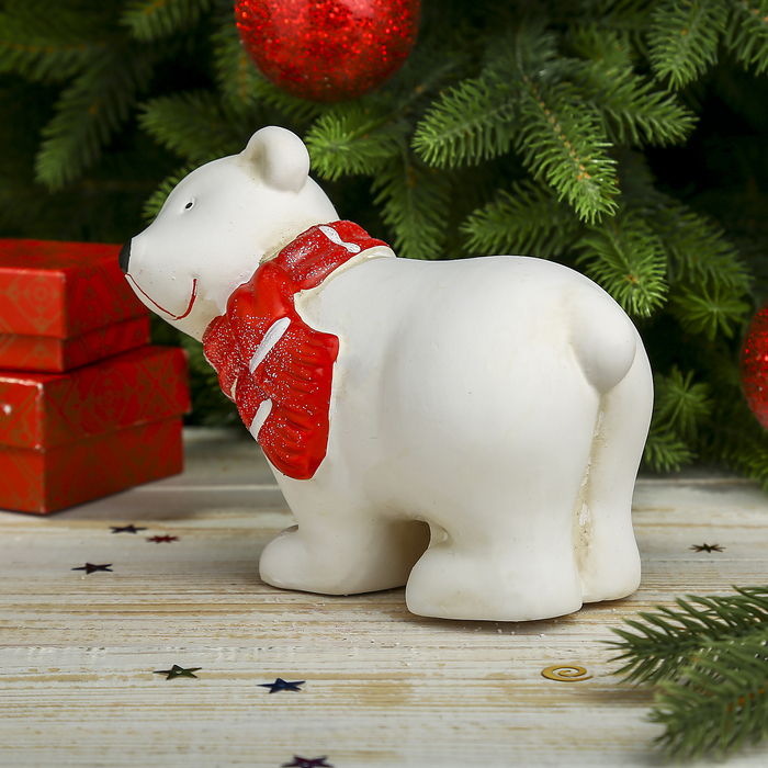Сувенир керамика "Белый мишка в красном шарфе" 12,7х15х7 см