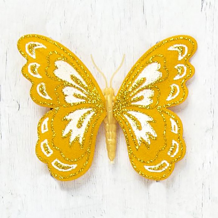 Магнит "Бабочка кружевница" 8х6,5 см