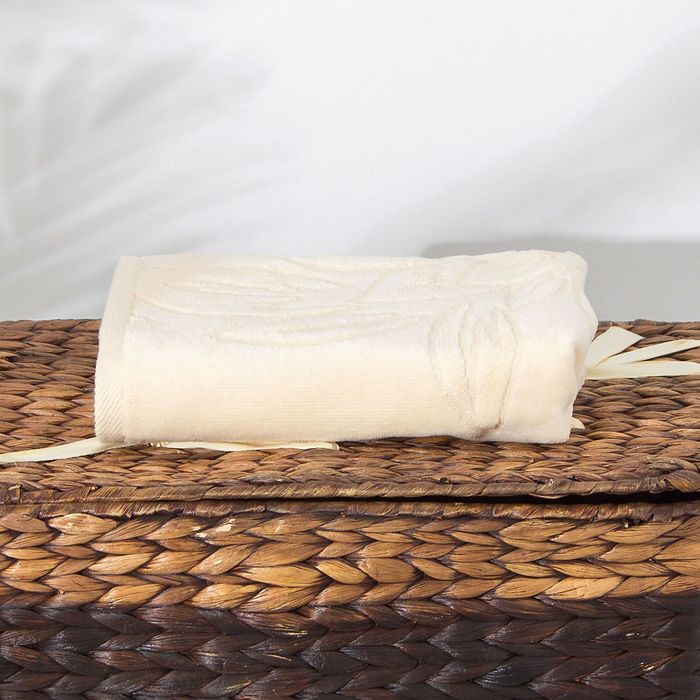 Полотенце махровое Neo-vintage flora ПЦС-2602-2944 цв.10000, 50х90, хл.100%, 460 гр/м