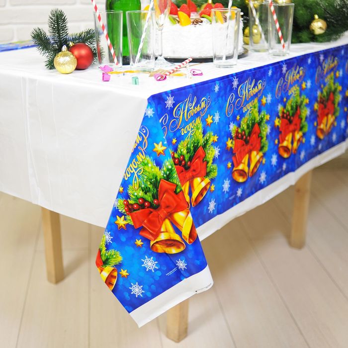 Скатерть "С Новым Годом"колокольчики, 180 х 137см