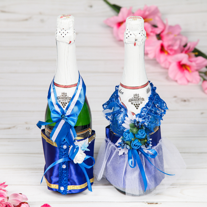 Одежда для шампанского "Молодожёны", белый/синий, кружева, шляпки