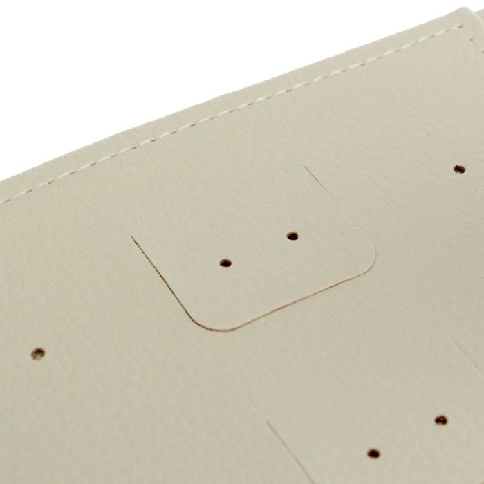 Альбом кожзам для хранения сережек 48 пар "Фуксия" 3,5х18,5х14 см