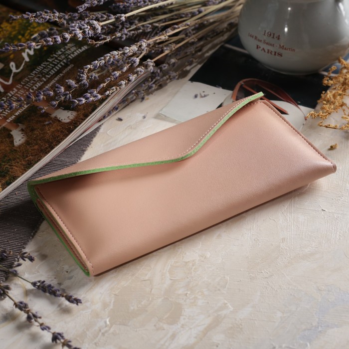 Кошелёк женский, 3 отдела, отдел для карт, цвет бежевый