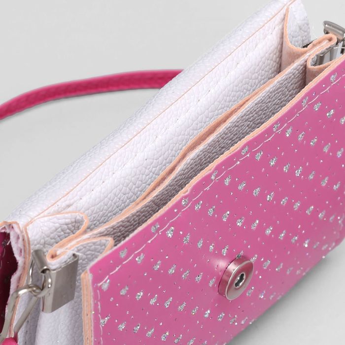 Сумка детская "Шарм", 2 отдела на клапане, длинный ремень, цвет малиновый