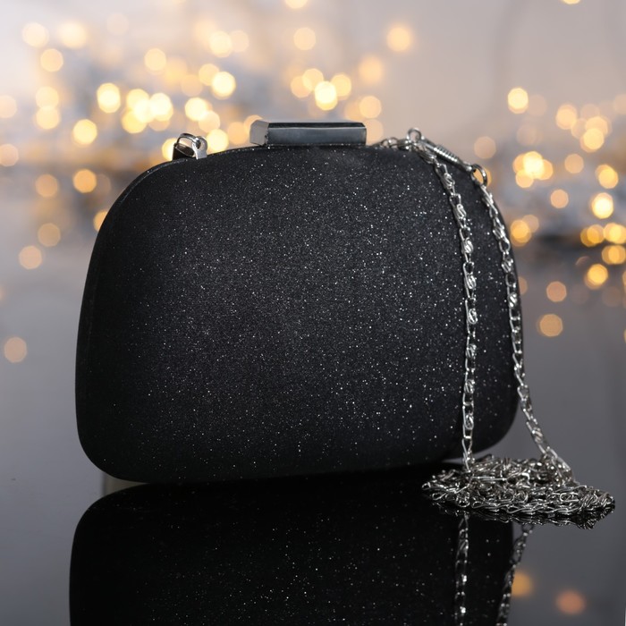Клатч женский, отдел на фермуаре, длинная цепь, цвет чёрный