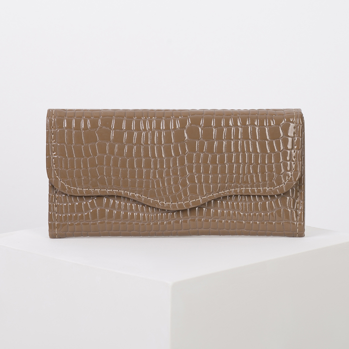 Кошелёк женский на клапане, 2 отдела, для монет, цвет светло-коричневый