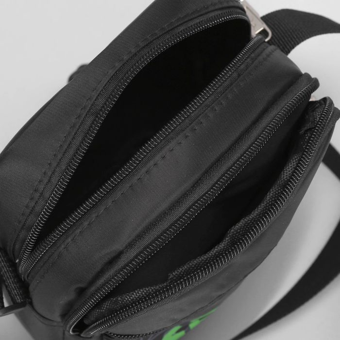 Сумка мол Спорт, 14*7*17, 2 отд, н/карман, регул ремень, черный/зеленый